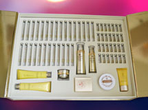 藍妮爾·皇室奢華盈耀炫白理膚2